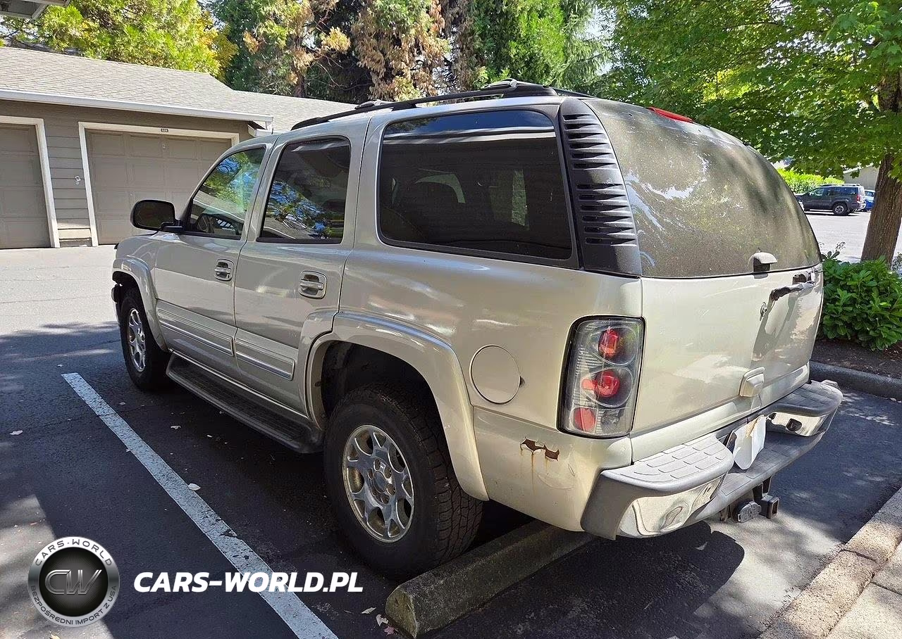 2005 Chevrolet Tahoe K1500 VIN:1GNEK13Z85J201508 - 3
