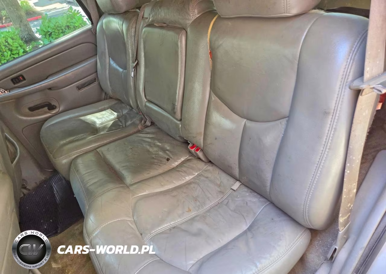 2005 Chevrolet Tahoe K1500 VIN:1GNEK13Z85J201508 - 6