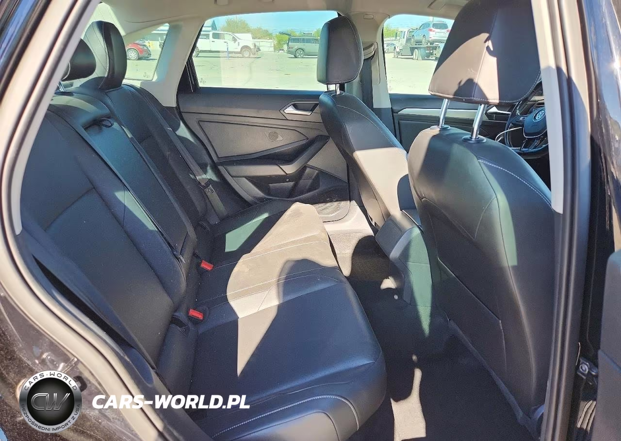 2019 Volkswagen Jetta S VIN:3VWC57BUXKM070254 - 10