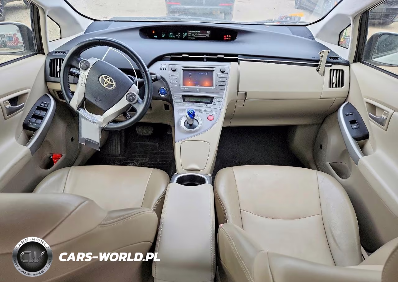 2012 Toyota Prius Four VIN:JTDKN3DU4C1539695 - 8