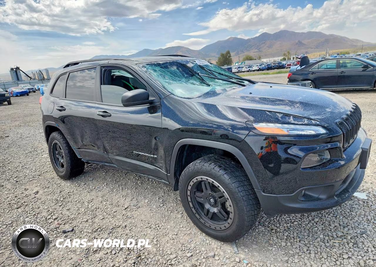 2018 Jeep Cherokee Overland VIN:1C4PJMJX0JD502726 - 4