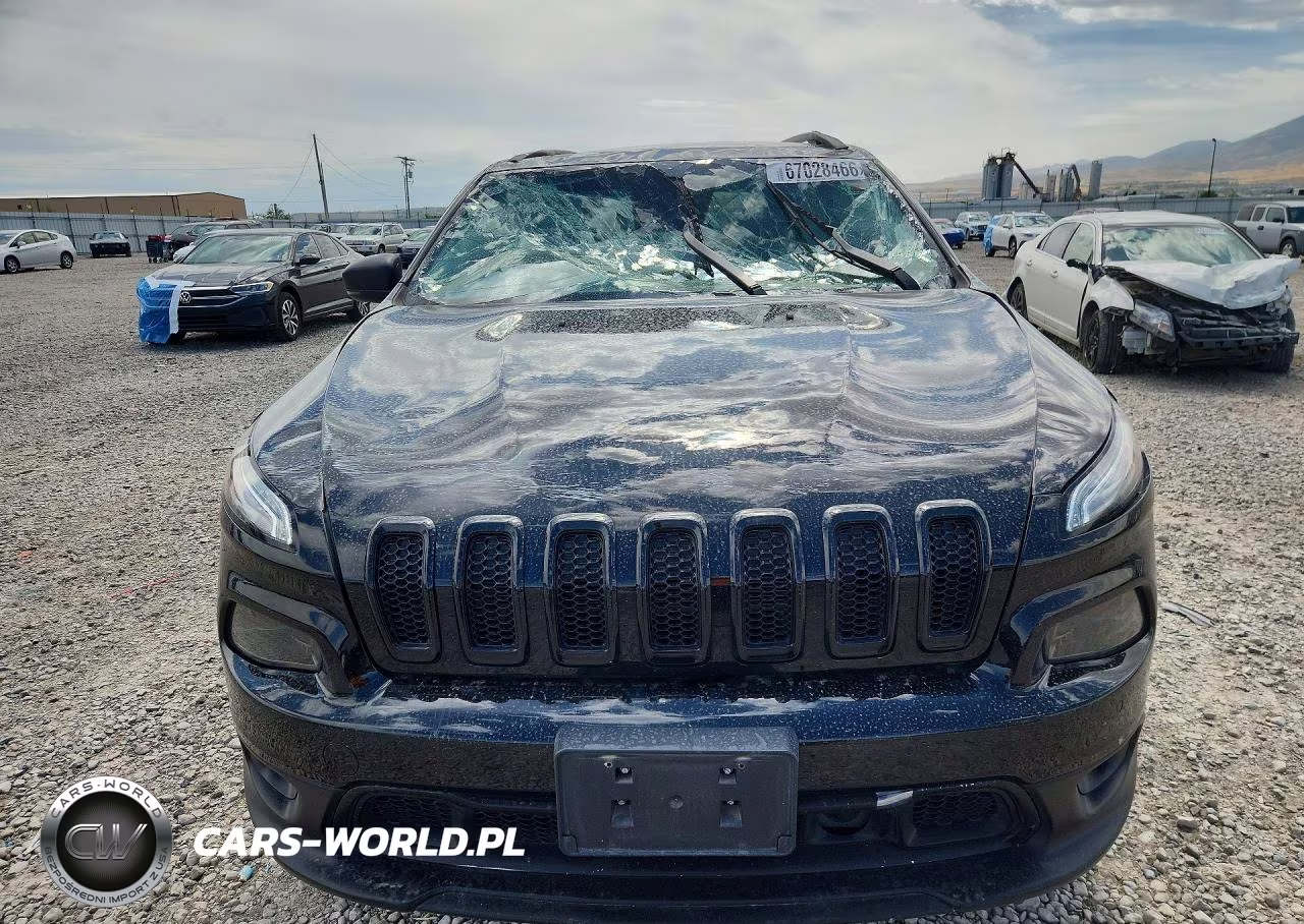 2018 Jeep Cherokee Overland VIN:1C4PJMJX0JD502726 - 5