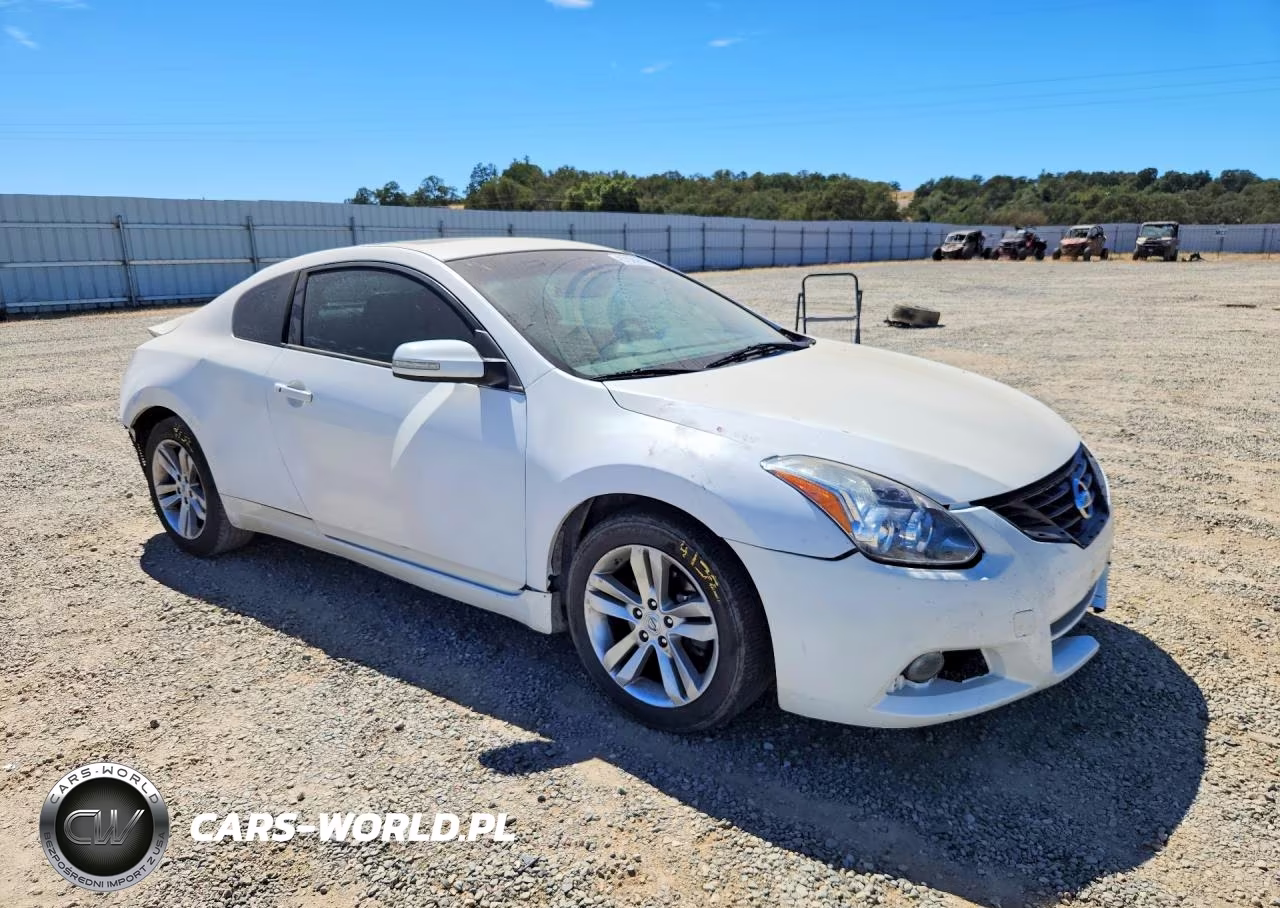 2011 Nissan Altima 2.5 S VIN:1N4AL2EP0AC176386 - 4