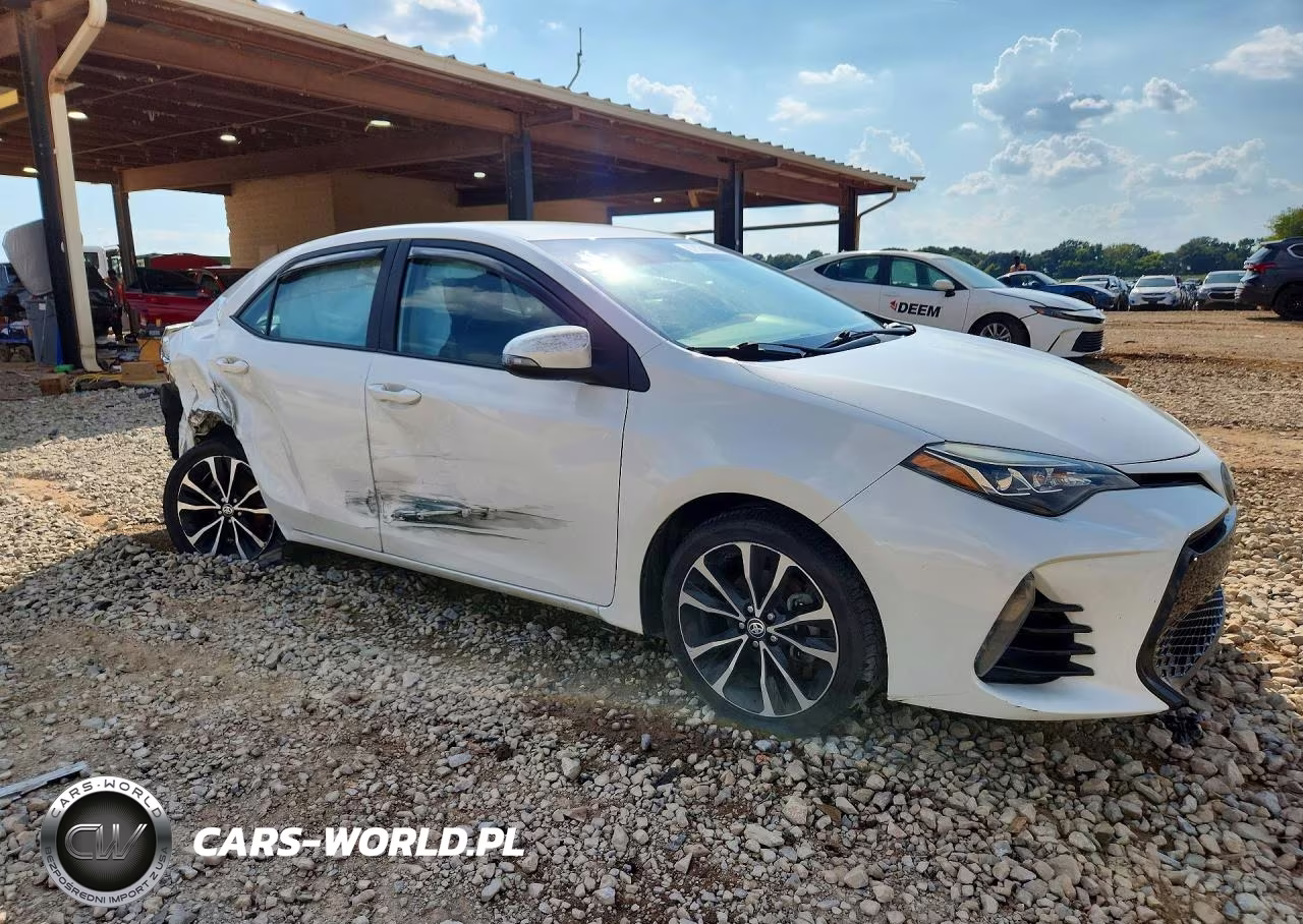 2019 Toyota Corolla Se VIN:5YFBURHE4KP857920 - 4