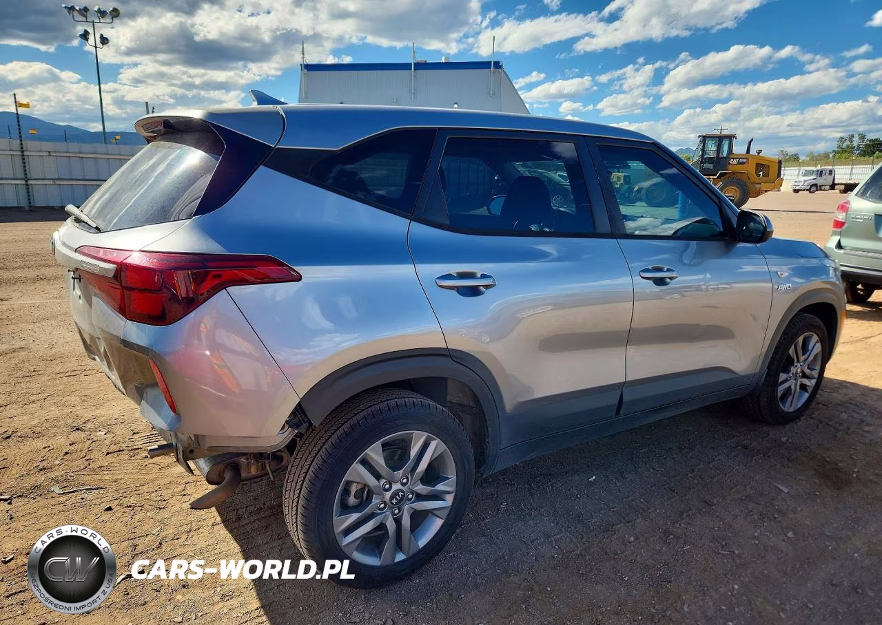 2021 Kia Seltos Lx VIN:KNDEPCAA0M7095893 - 3