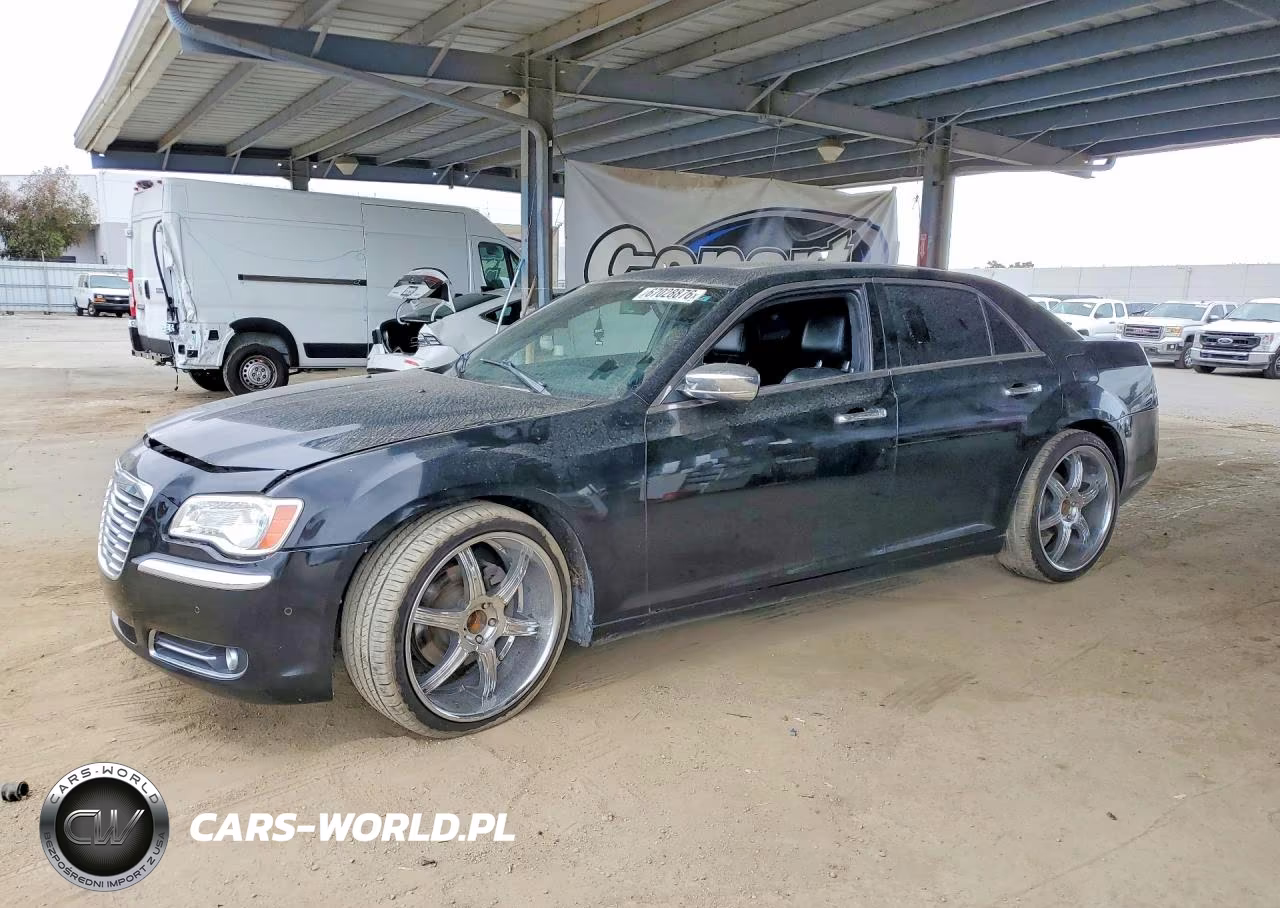 2013 Chrysler 300C – zdjęcie 1 z 12