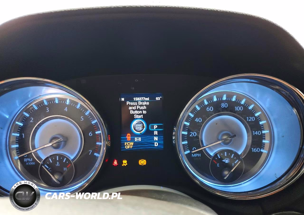 2013 Chrysler 300C VIN:2C3CCAET5DH600452 - 9