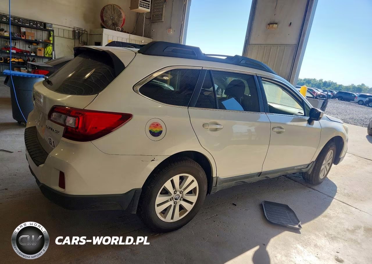 2015 Subaru Outback 2.5I Premium VIN:4S4BSBEC7F3267978 - 3