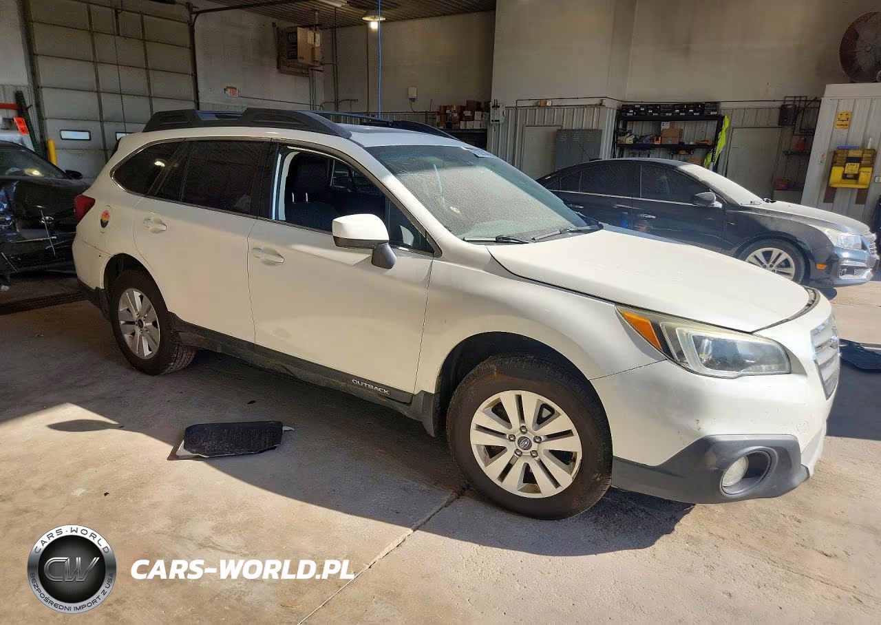 2015 Subaru Outback 2.5I Premium VIN:4S4BSBEC7F3267978 - 4