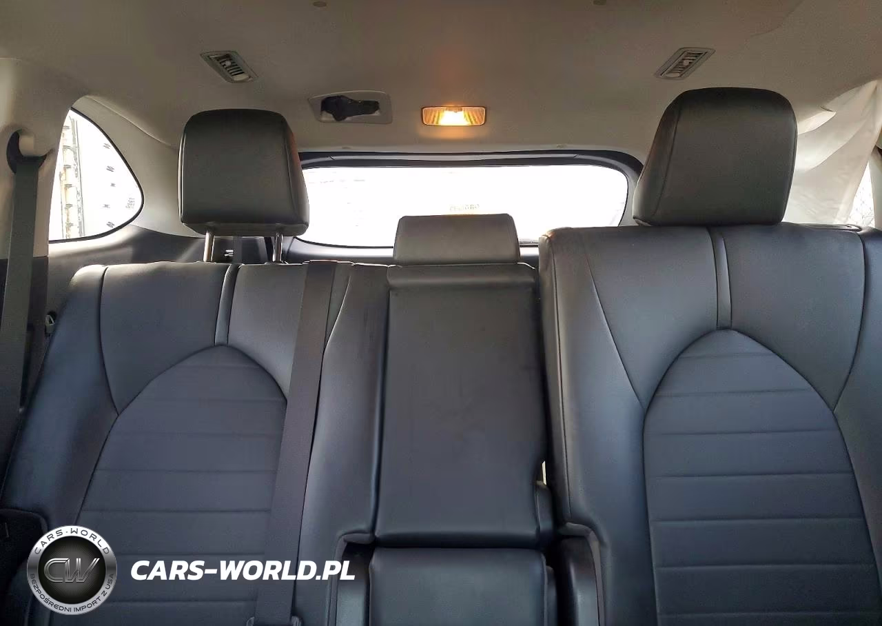 2021 Toyota Highlander Xle VIN:5TDGZRBHXMS547257 - 10