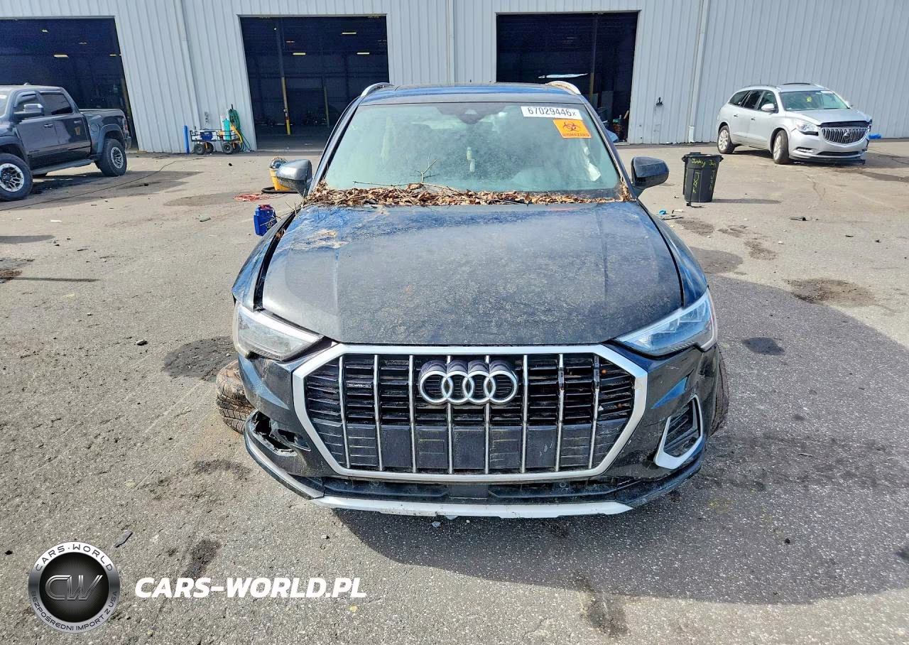 2021 Audi Q3 Premium 40 VIN:WA1AUCF39M1095101 - 5
