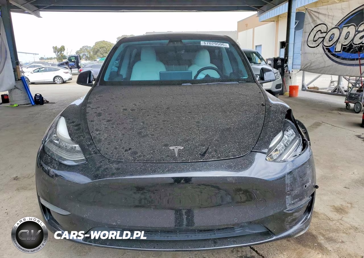 2021 Tesla Model Y VIN:5YJYGDEE7MF062903 - 5