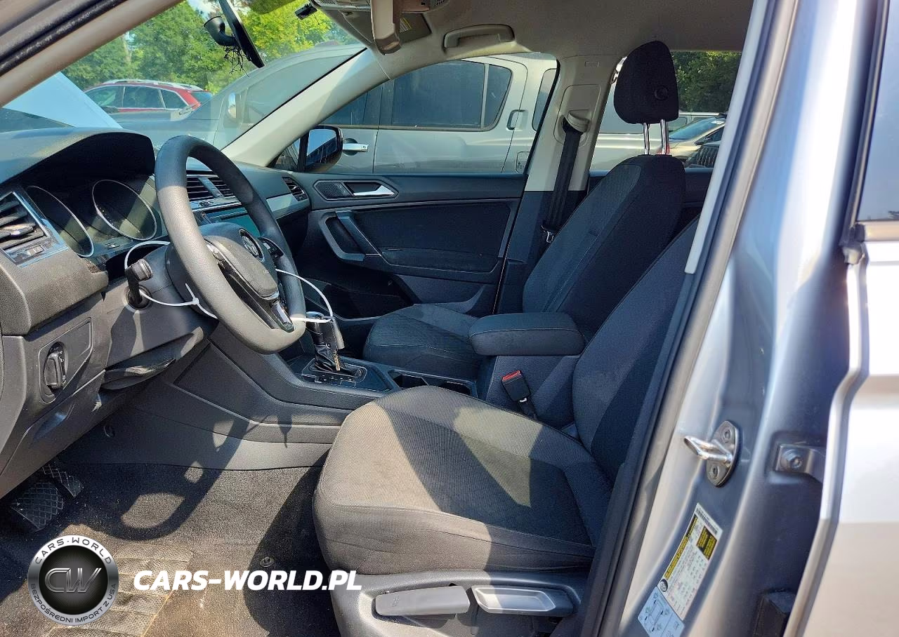 2020 Volkswagen Tiguan S VIN:3VV1B7AX2LM128438 - 7