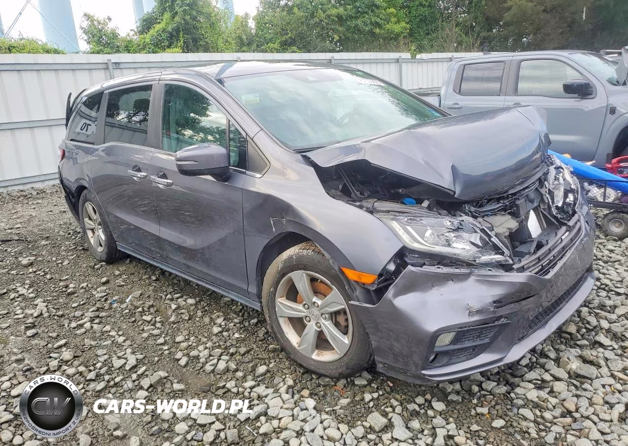 2018 Honda Odyssey Exl VIN:5FNRL6H76JB030786 - 4