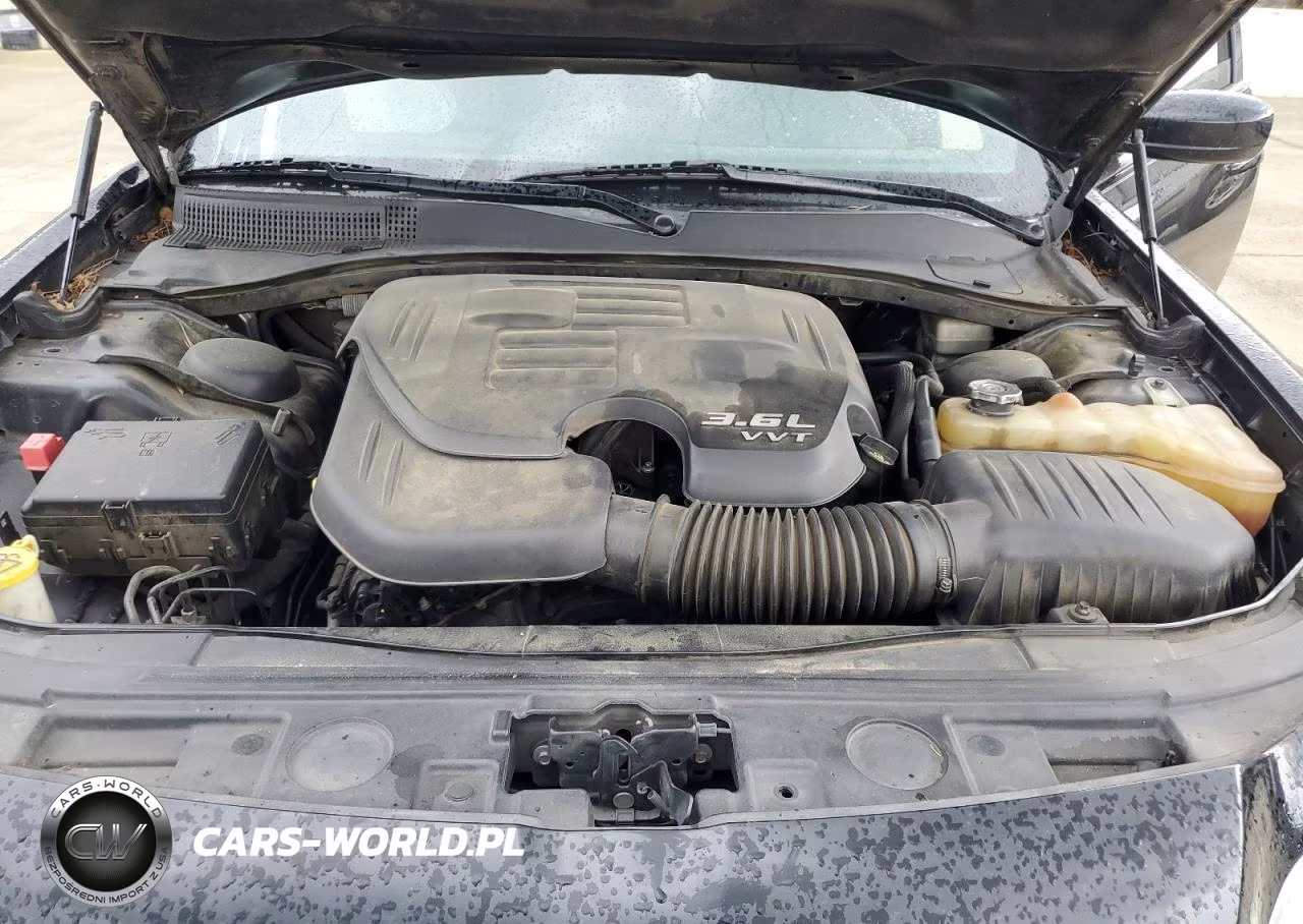 2014 Chrysler 300 VIN:2C3CCAAG8EH358105 - 11