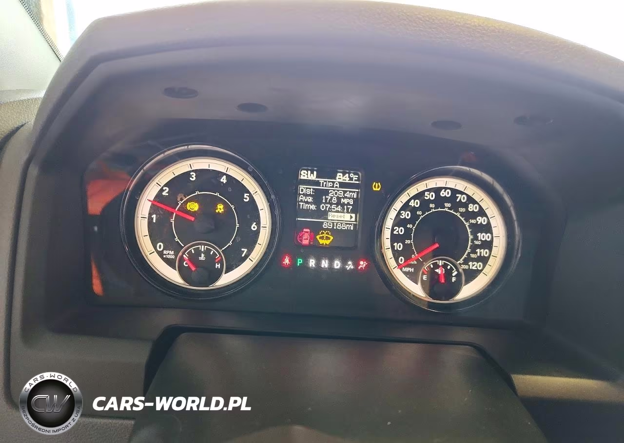 2018 Ram 1500 St VIN:3C6RR6KG7JG249846 - 9