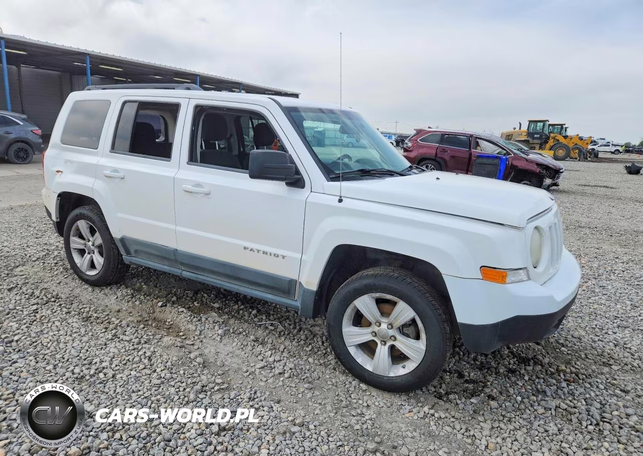 2011 Jeep Patriot Sport VIN:1J4NF1GB6BD177093 - 4