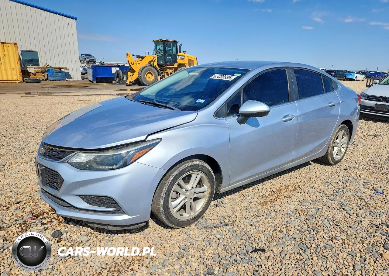 2017 Chevrolet Cruze Lt VIN:1G1BE5SM9H7122794 - 1