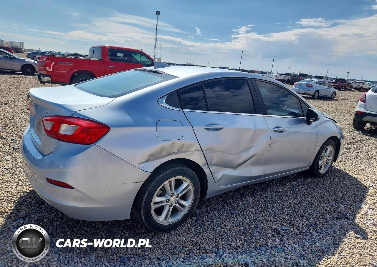 2017 Chevrolet Cruze Lt VIN:1G1BE5SM9H7122794 - 3