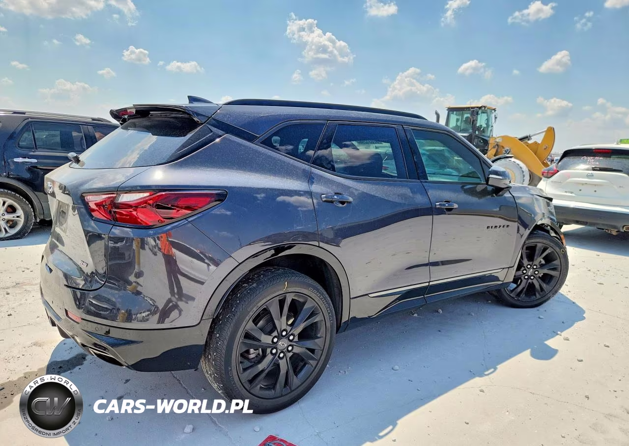 2021 Chevrolet Blazer Rs VIN:3GNKBERS2MS552965 - 3