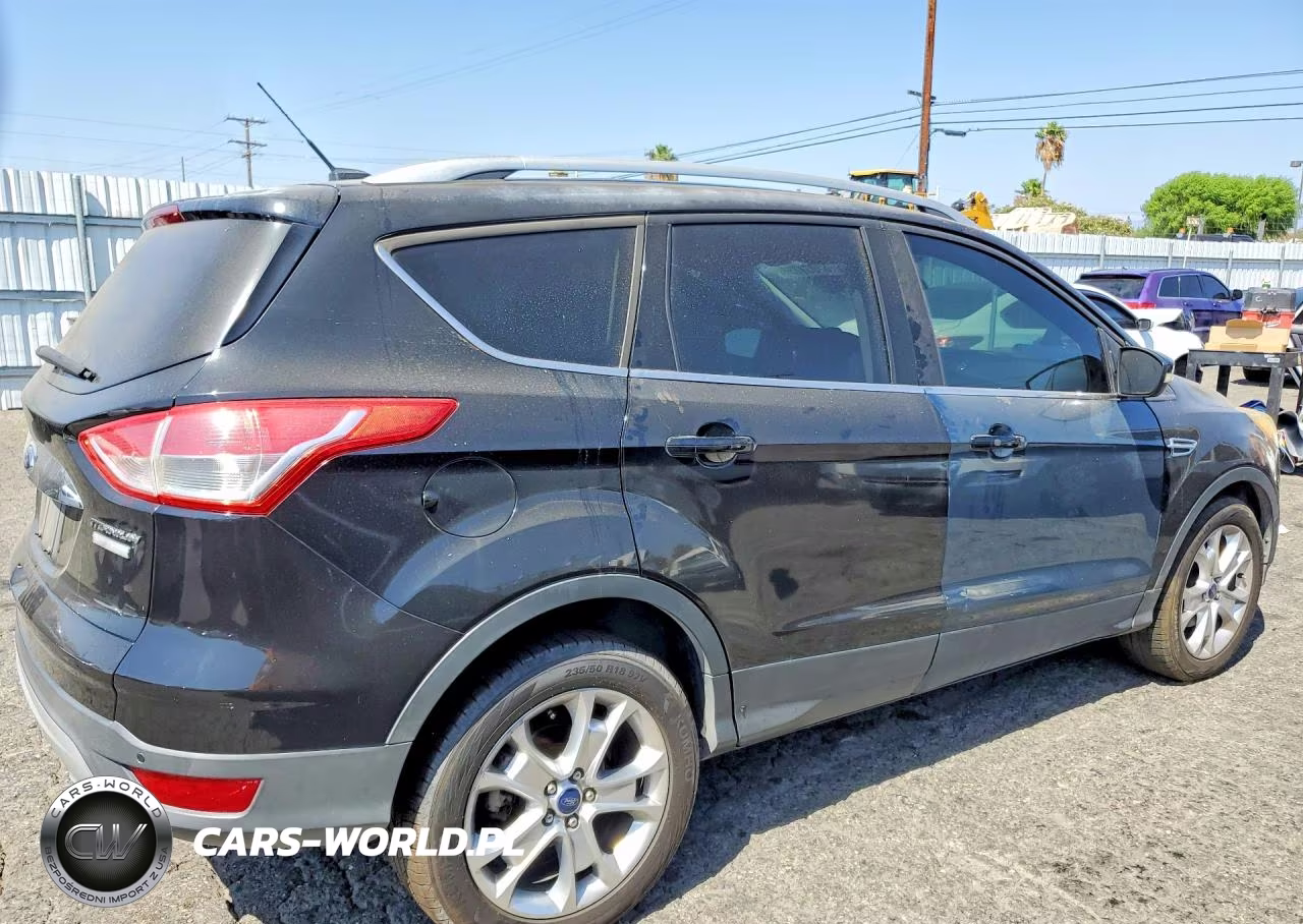 2016 Ford Escape Titanium VIN:1FMCU0JX0GUC43917 - 3