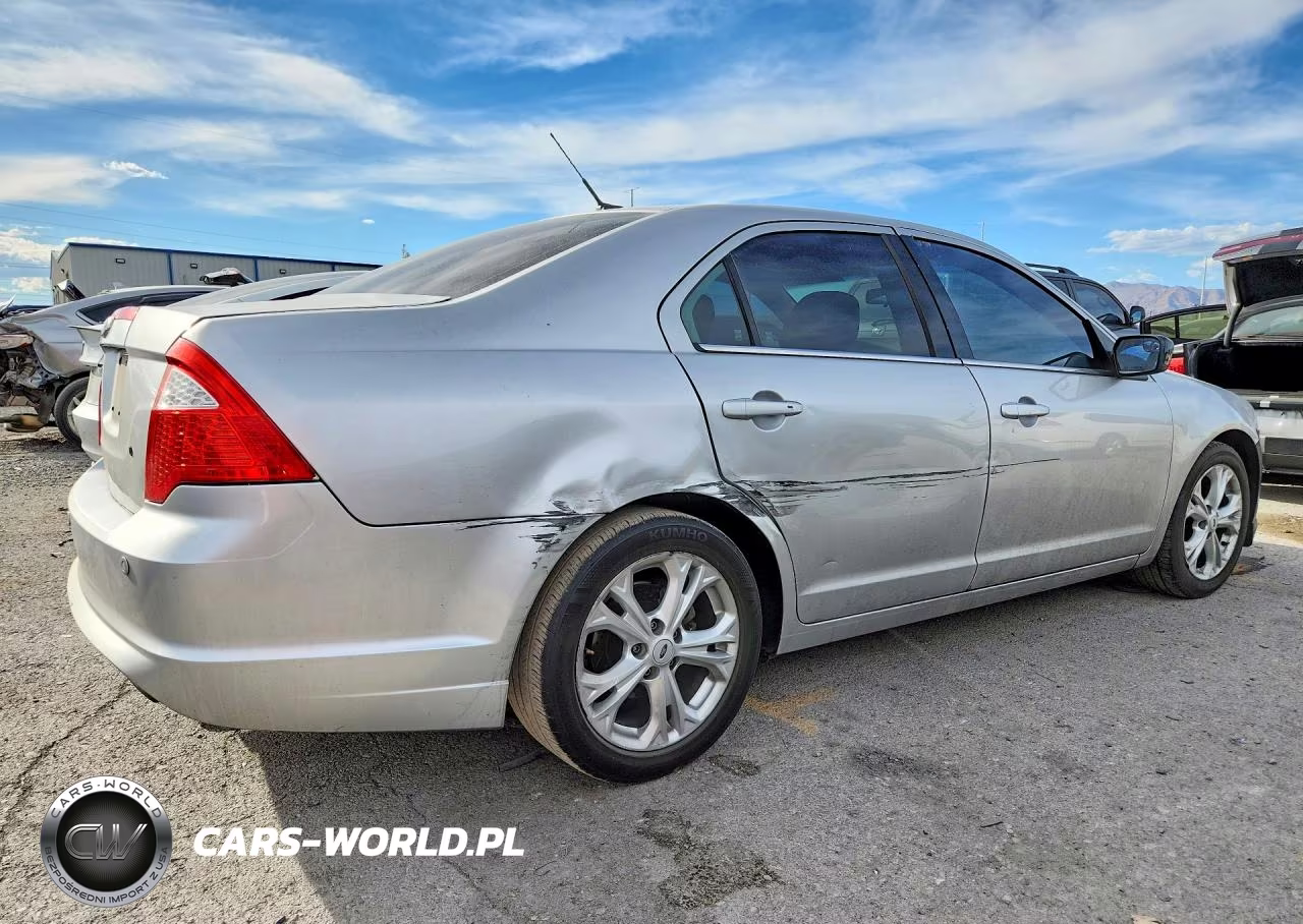 2012 Ford Fusion Se VIN:3FAHP0HG3CR231730 - 3