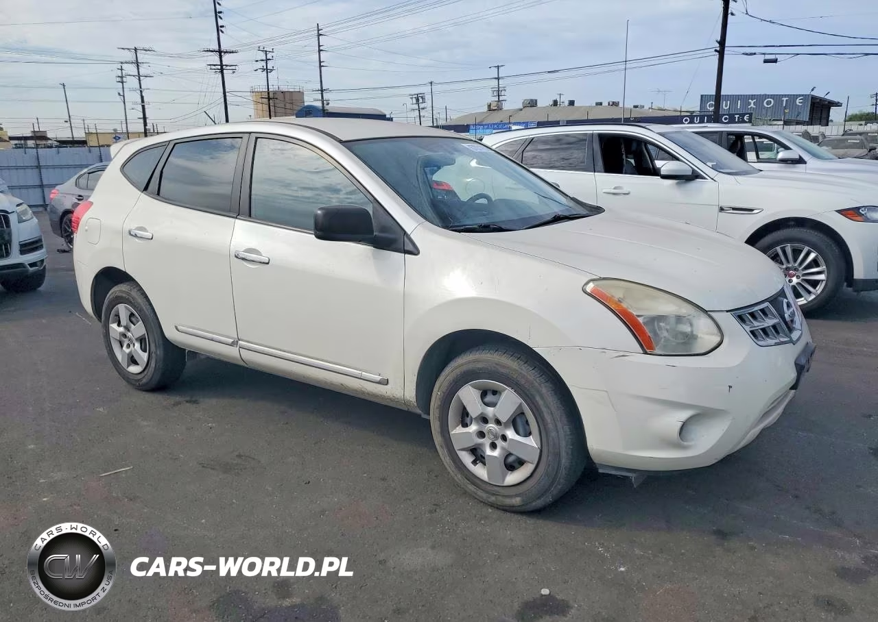 2011 Nissan Rogue S VIN:JN8AS5MT6BW185692 - 4