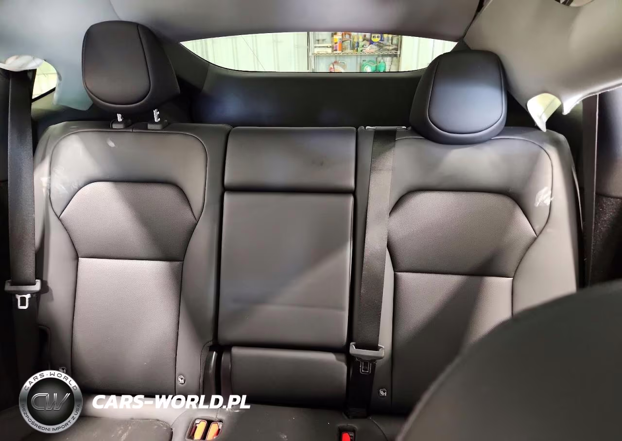 2026 Tesla Model Y VIN:7SAYGDEE9TF450409 - 10