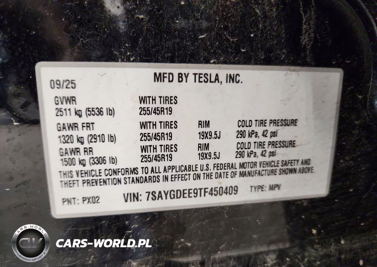 2026 Tesla Model Y VIN:7SAYGDEE9TF450409 - 13