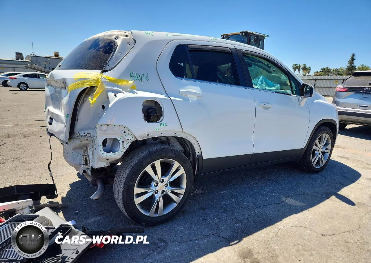 2020 Chevrolet Trax 1Lt VIN:KL7CJLSB3LB315584 - 3