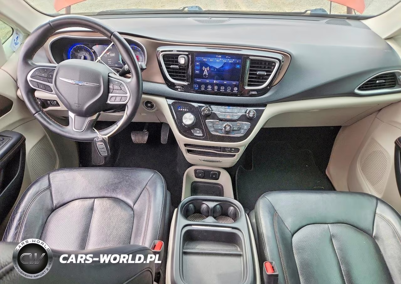 2018 Chrysler Pacifica Touring L VIN:2C4RC1BG5JR182641 - 8