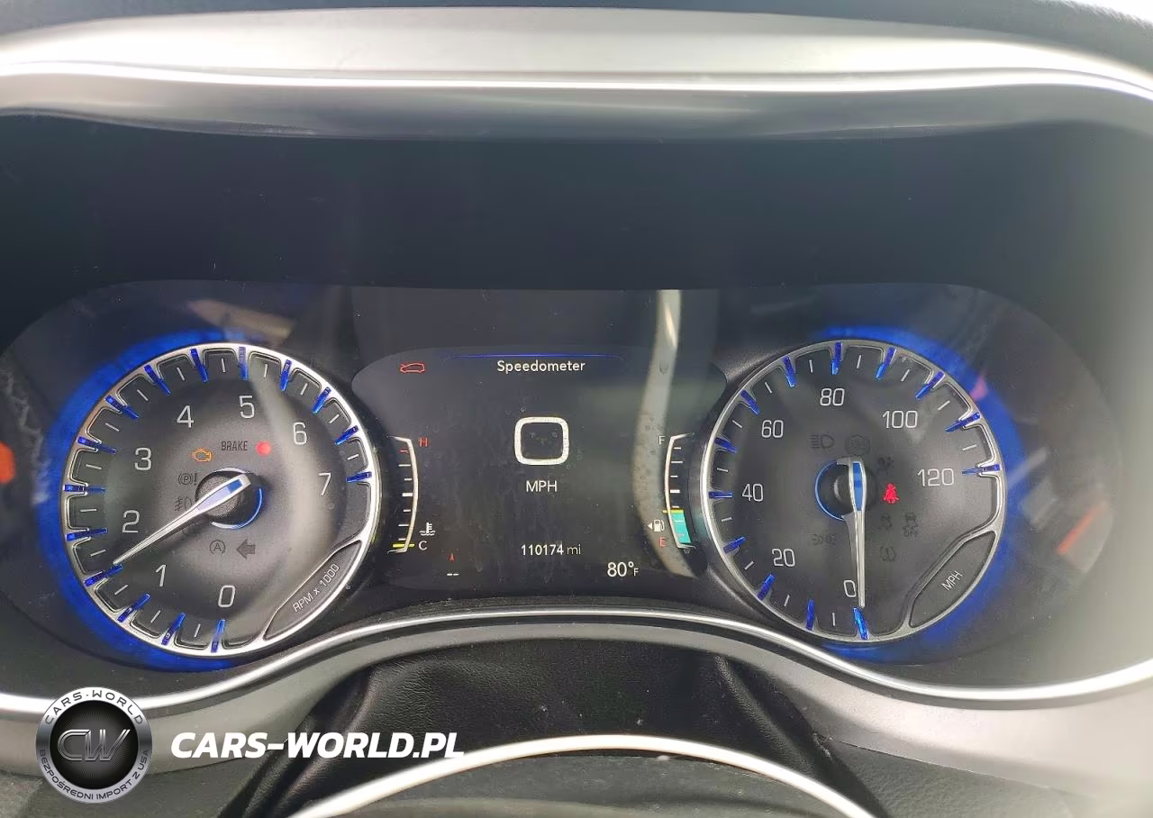 2019 Chrysler Pacifica Limited VIN:2C4RC1GG6KR668532 - 9