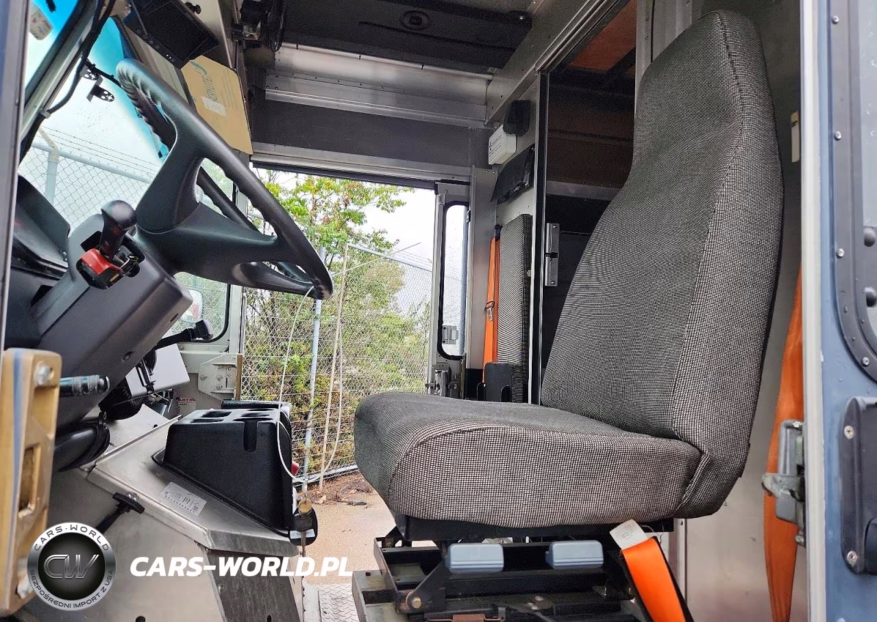 2021 Freightliner Mt45G Chassis Delivery Van VIN:4UZAC2GA2MCMM9394 - 7
