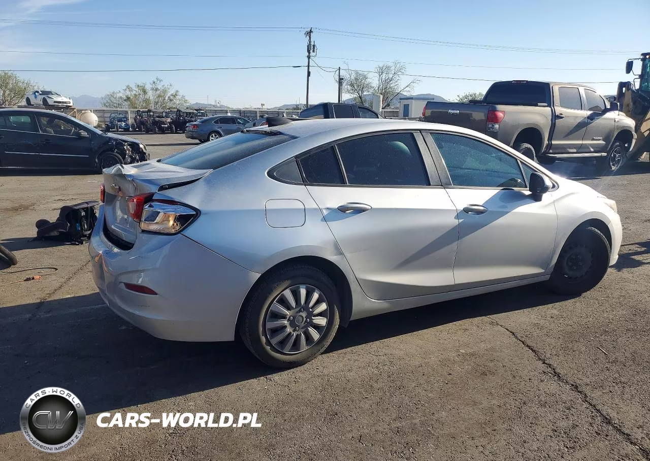 2017 Chevrolet Cruze Ls VIN:1G1BC5SM4H7275489 - 3