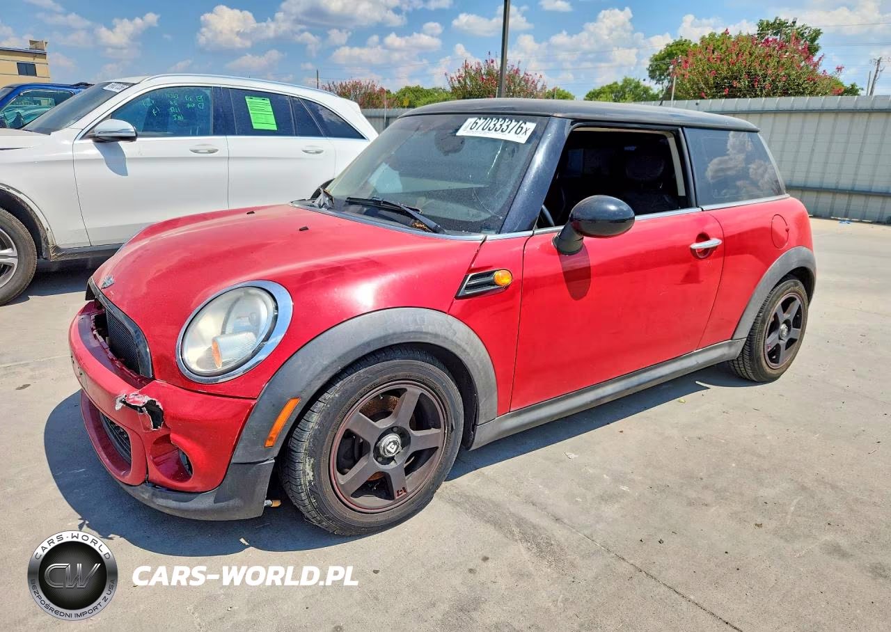 2013 Mini Cooper VIN:WMWSU3C58DT689552 - 1
