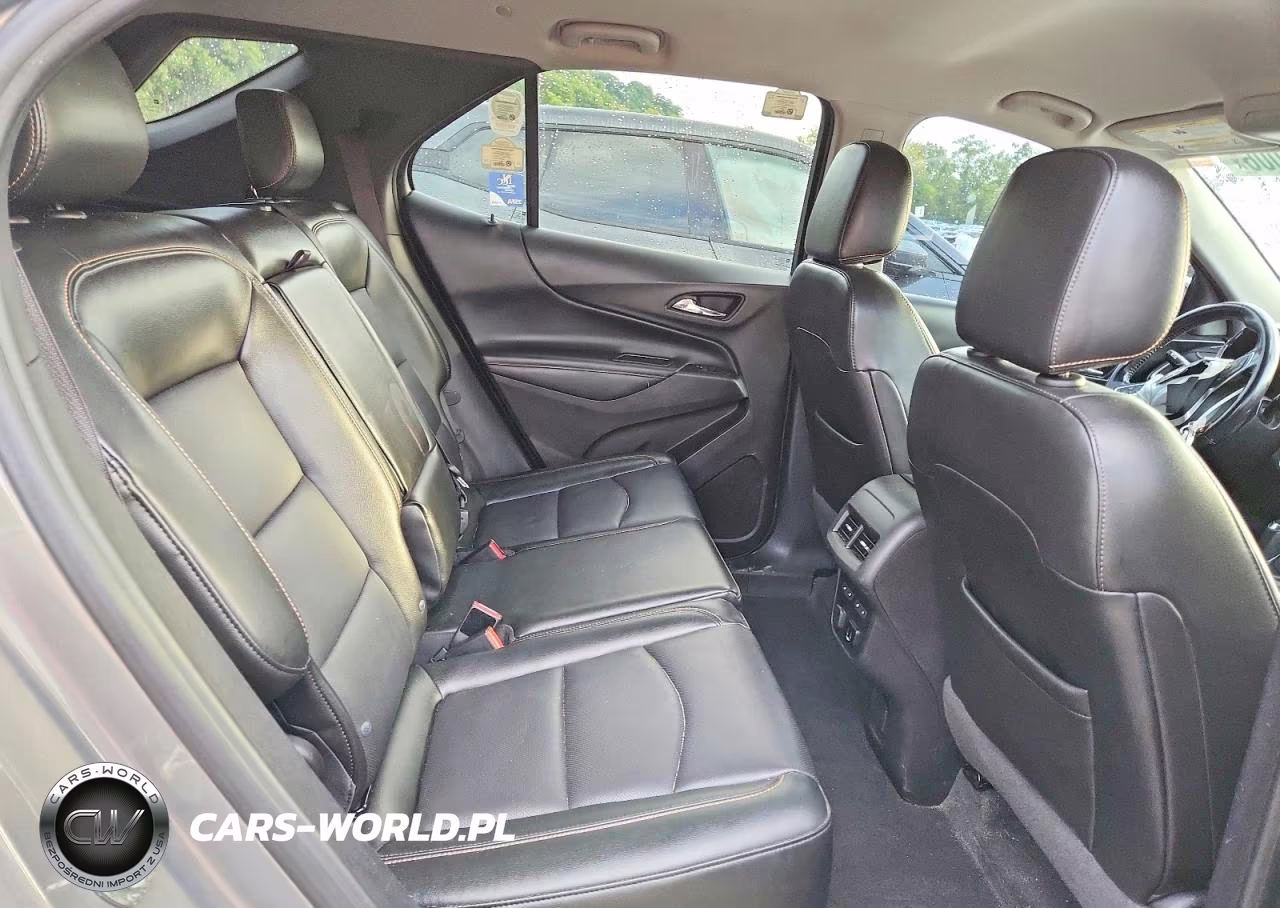 2018 Chevrolet Equinox Premier VIN:3GNAXVEV8JS553871 - 11