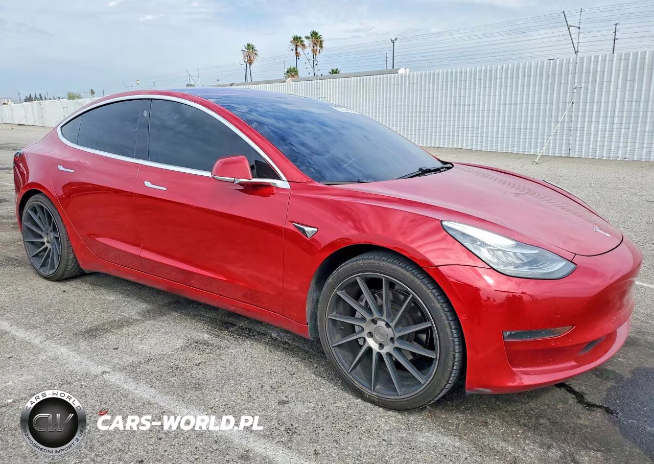 2018 Tesla Model 3 VIN:5YJ3E1EA4JF037349 - 4