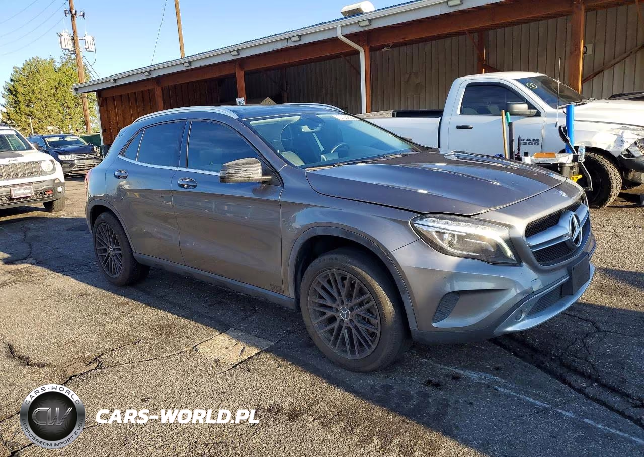 2015 Mercedes-Benz Gla 250 4Matic VIN:WDCTG4GB4FJ143618 - 4