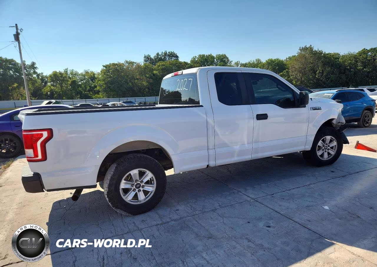 2016 Ford F150 Super Cab VIN:1FTEX1CF5GKE77612 - 3
