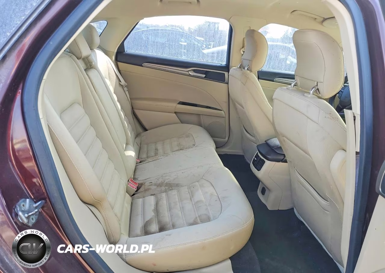2013 Ford Fusion Se VIN:3FA6P0H73DR330198 - 10