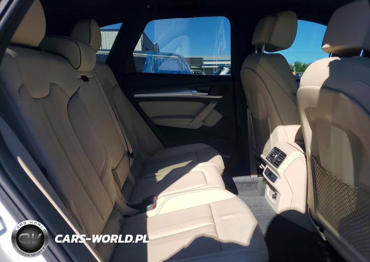 2025 Audi Q5 Premium Plus 45 VIN:WA1EAAFY0S2010390 - 11