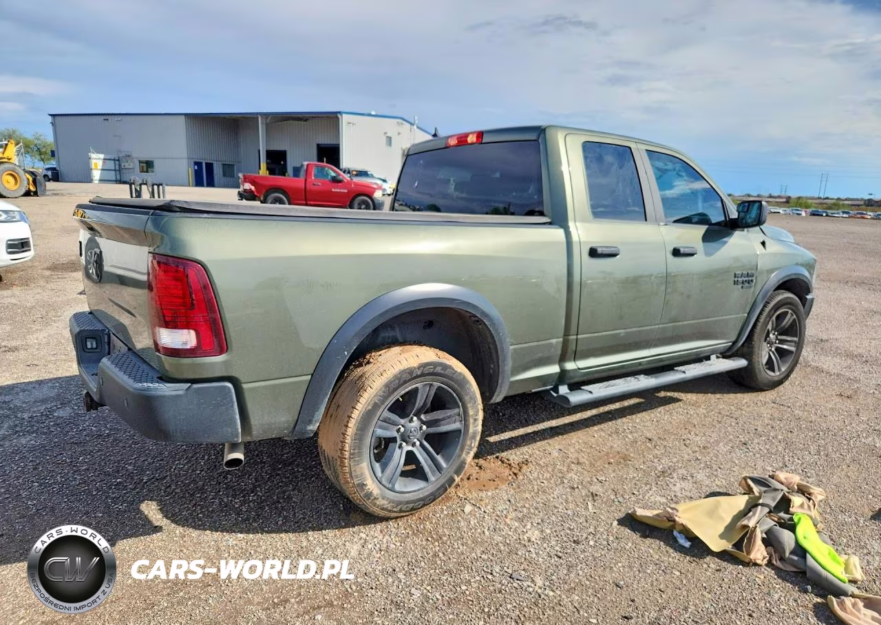2021 Ram 1500 Classic Slt VIN:1C6RR6GG2MS586401 - 3