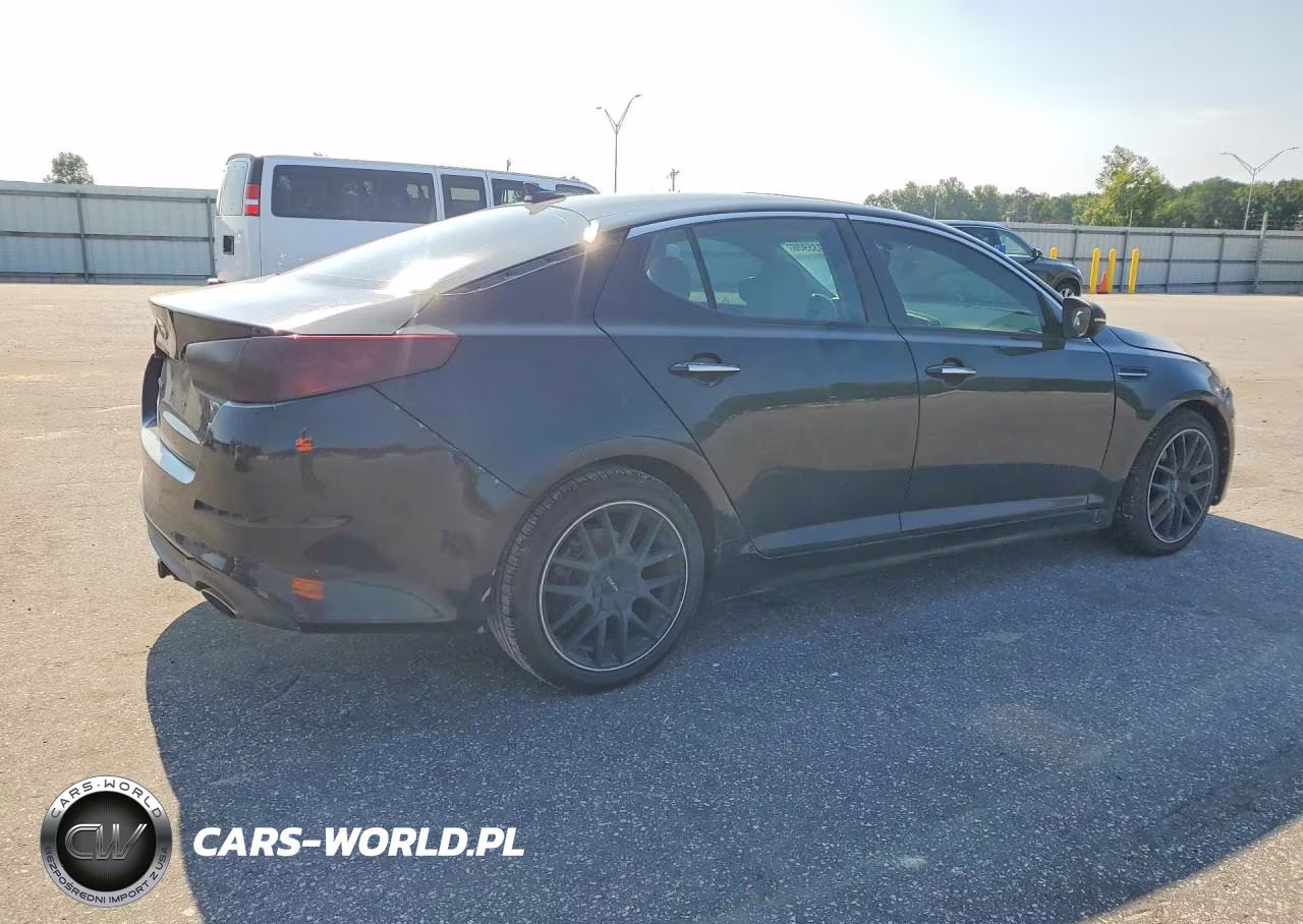 2014 Kia Optima Lx VIN:5XXGM4A77EG301862 - 3