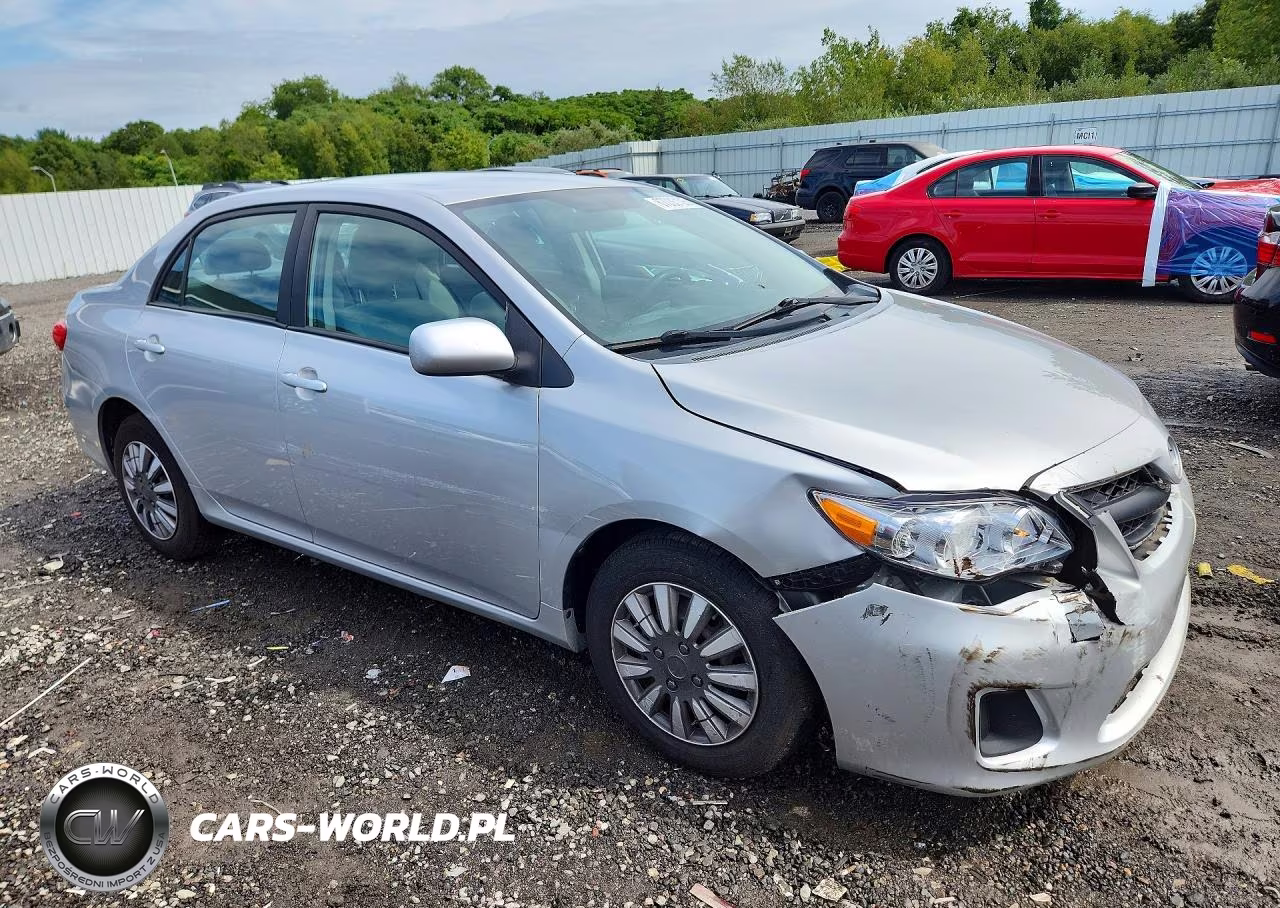 2011 Toyota Corolla Le VIN:2T1BU4EE6BC691603 - 4