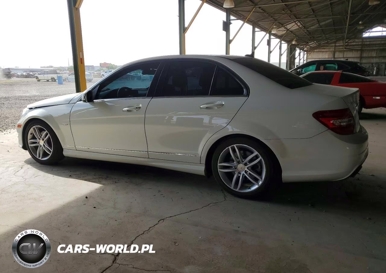 2012 Mercedes-Benz C 250 Sport VIN:WDDGF4HB4CR203540 - 2
