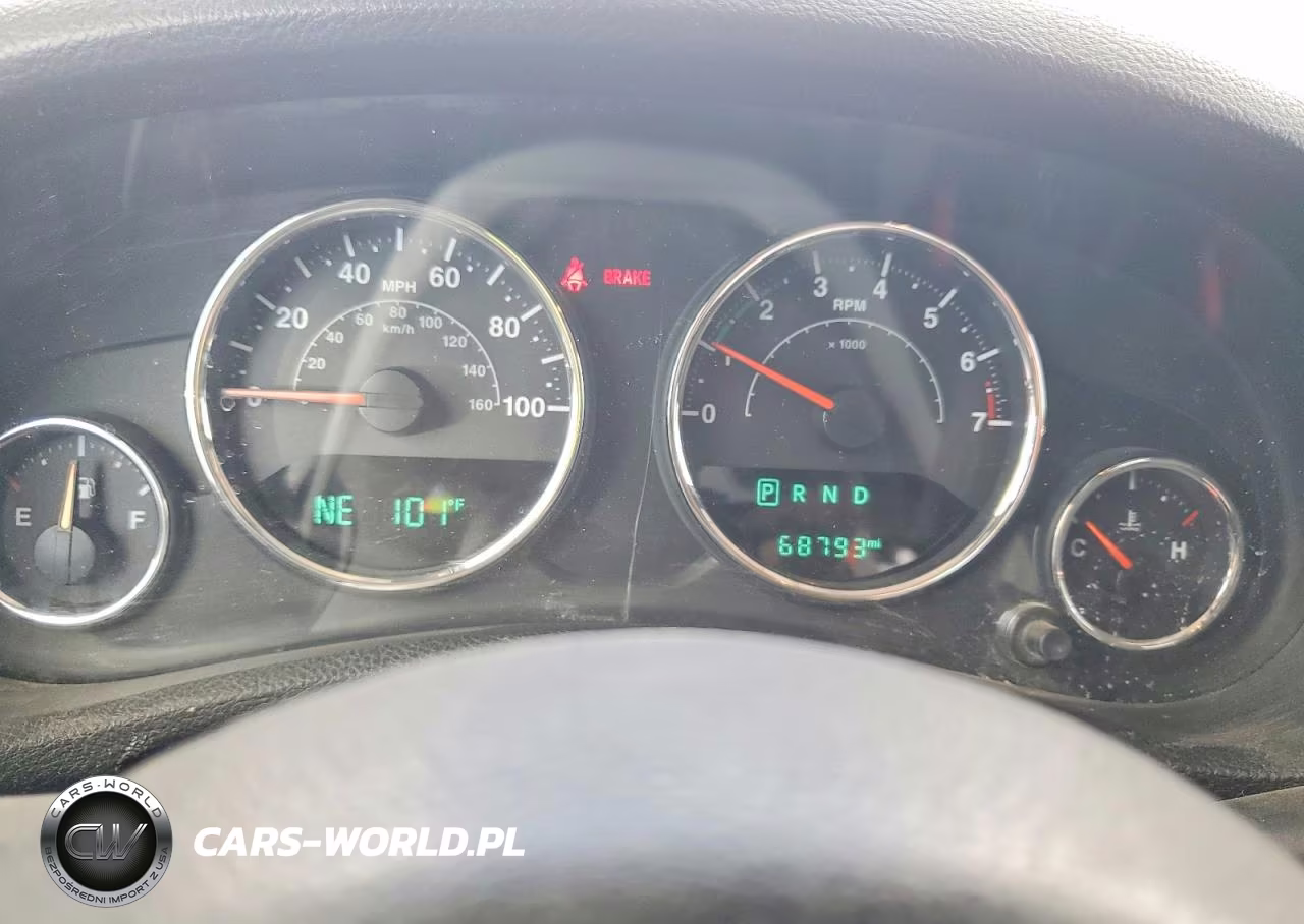 2018 Jeep Wrangler Unlimited Sport VIN:1C4HJWDG7JL919682 - 9
