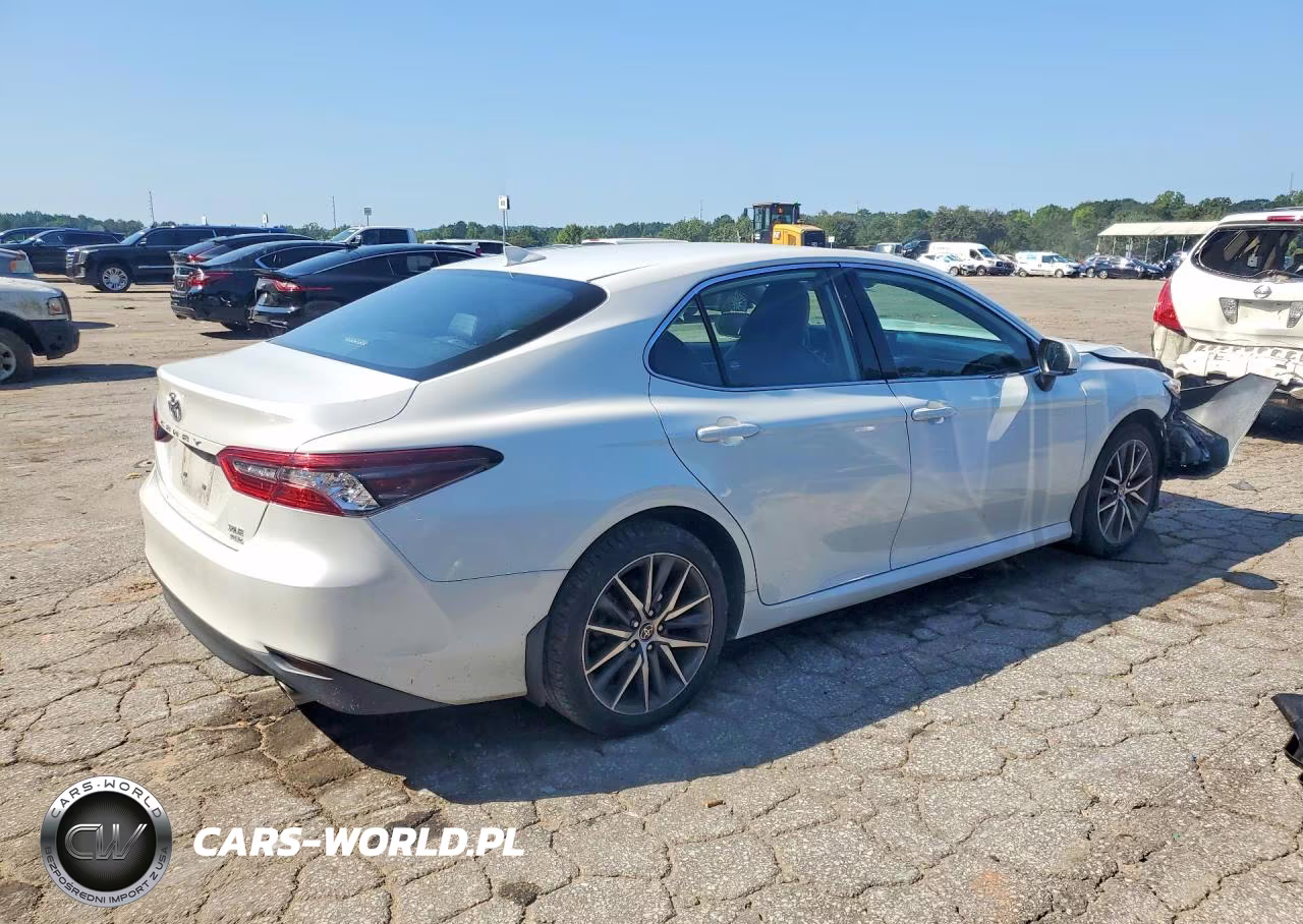2023 Toyota Camry Xle VIN:4T1F11BK5PU083242 - 3