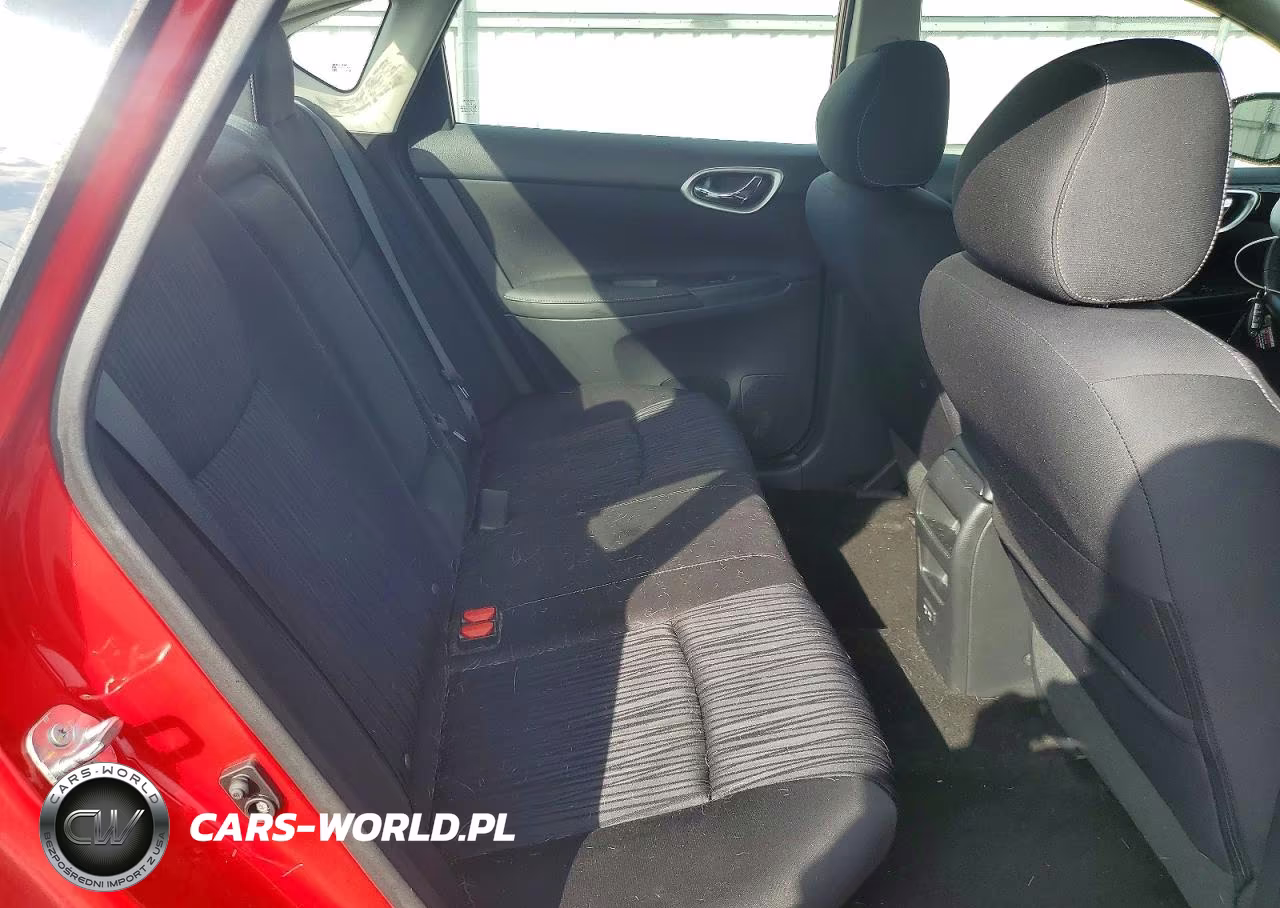 2019 Nissan Sentra S VIN:3N1AB7AP1KL605804 - 10
