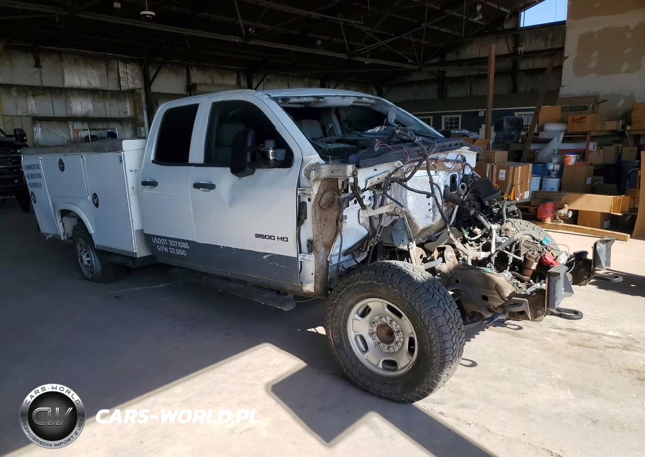 2016 GMC Sierra C2500 Heavy Duty VIN:1GD21REG2GZ356788 - 4