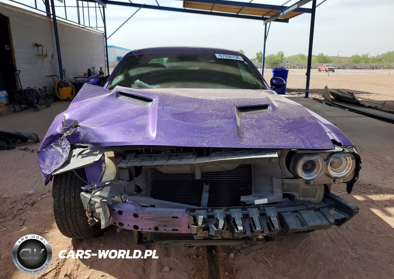2019 Dodge Challenger Sxt VIN:2C3CDZAG7KH730637 - 5